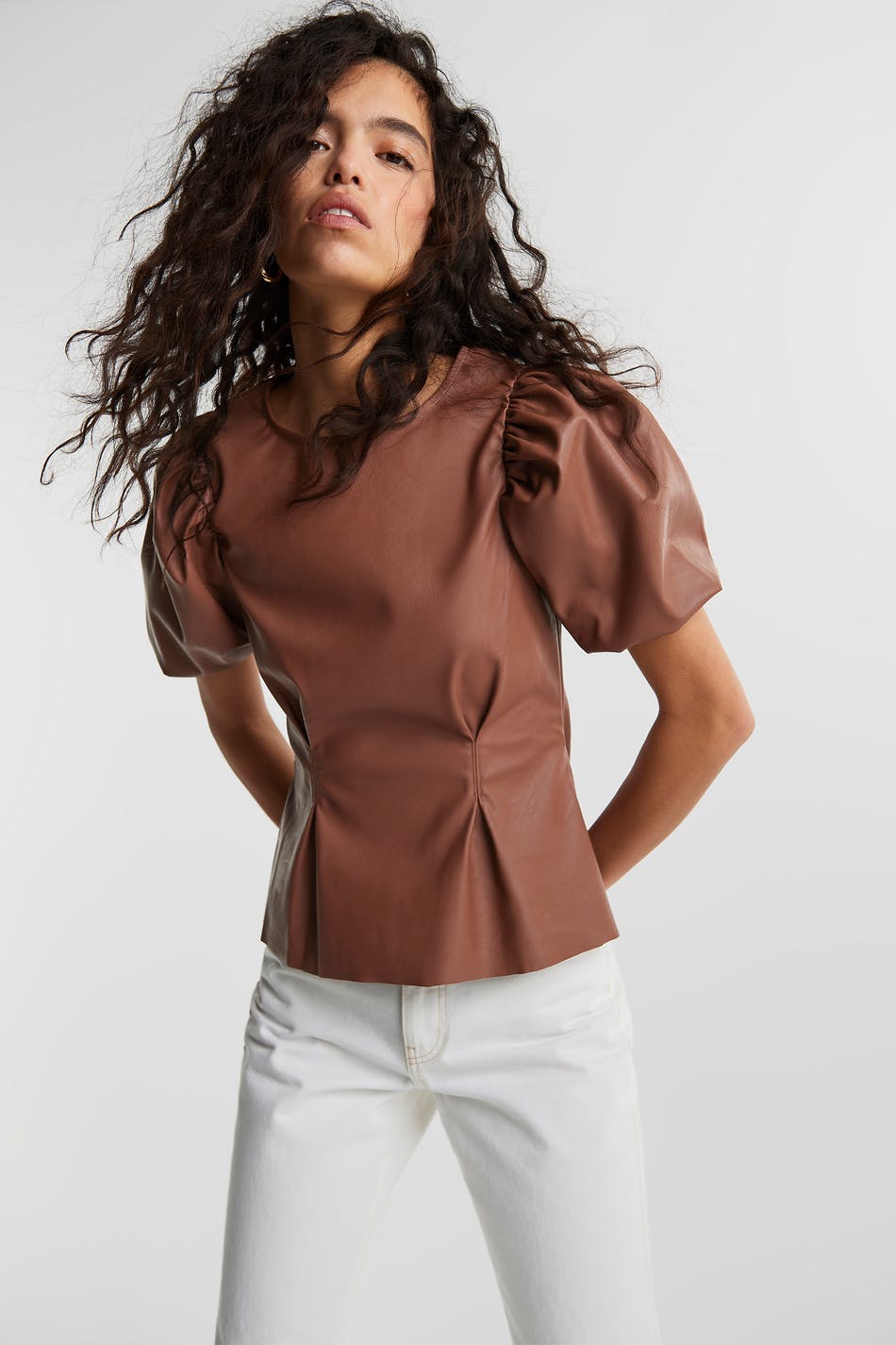 Kate pu top
