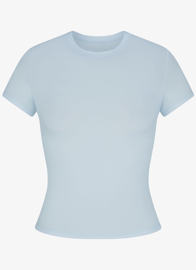 T-shirt in jersey SKIMS adatta a tutti