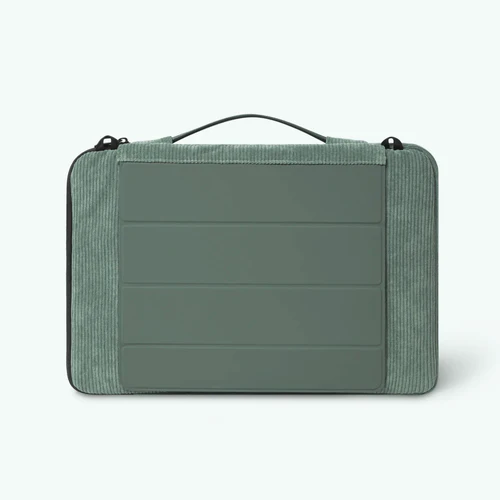 Niagara 15/16 inch green laptop sleeve