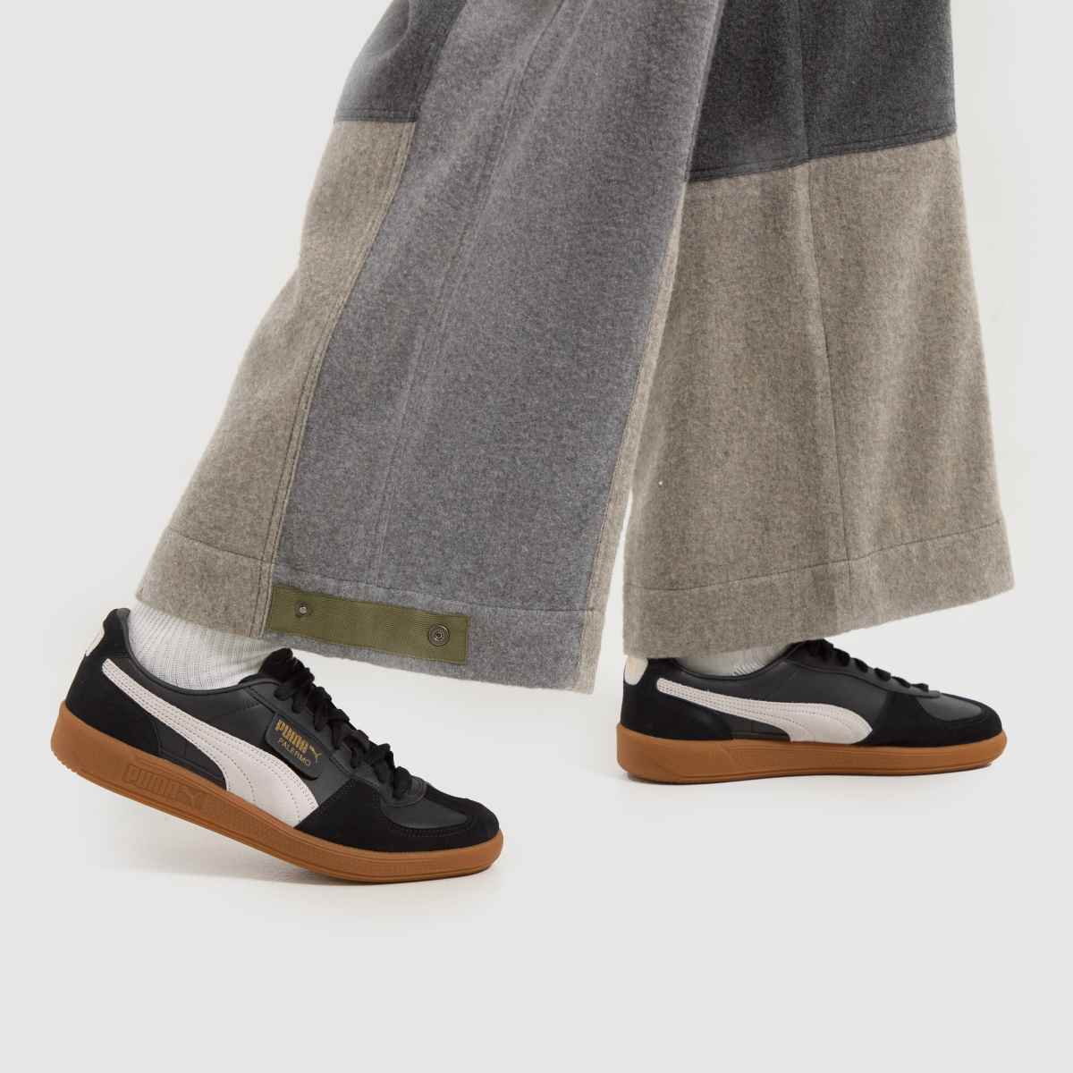 PUMA Palermo lädersneakers i svart och vitt
