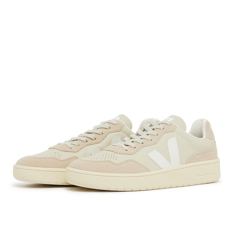 Veja V-90 Leather pierre white