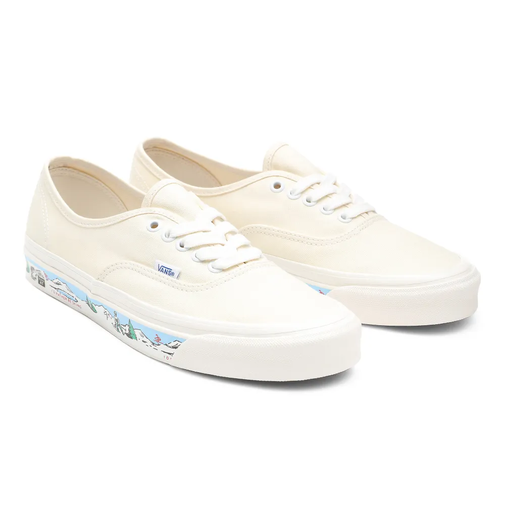 Vans Authentic 44 DX Anaheim Factory VN0A54F241N1 / weiss