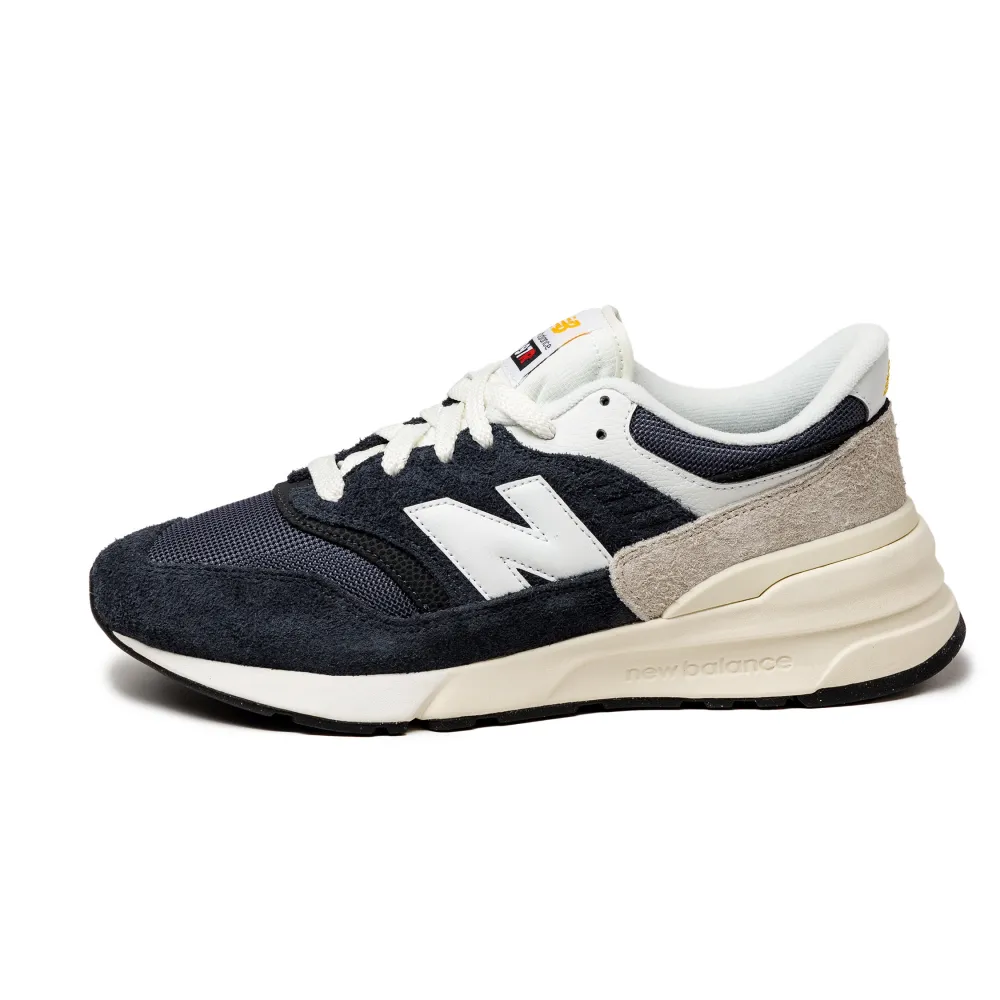 New Balance 997R U997RMC / grau