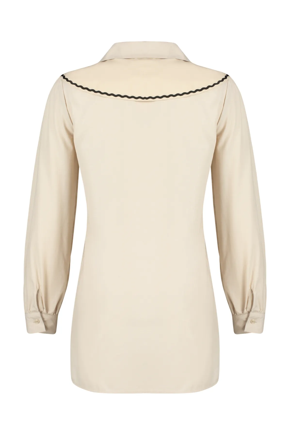 Trendyol Modest  Baumwoll-Gewebtes Hemd mit Steinkragen und Detail TCTSS24TG00009