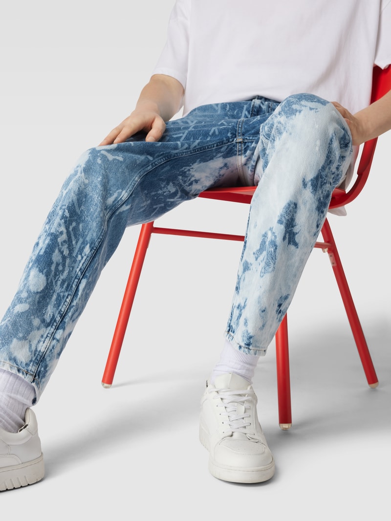 Jeans mit Allover-Muster in jeans