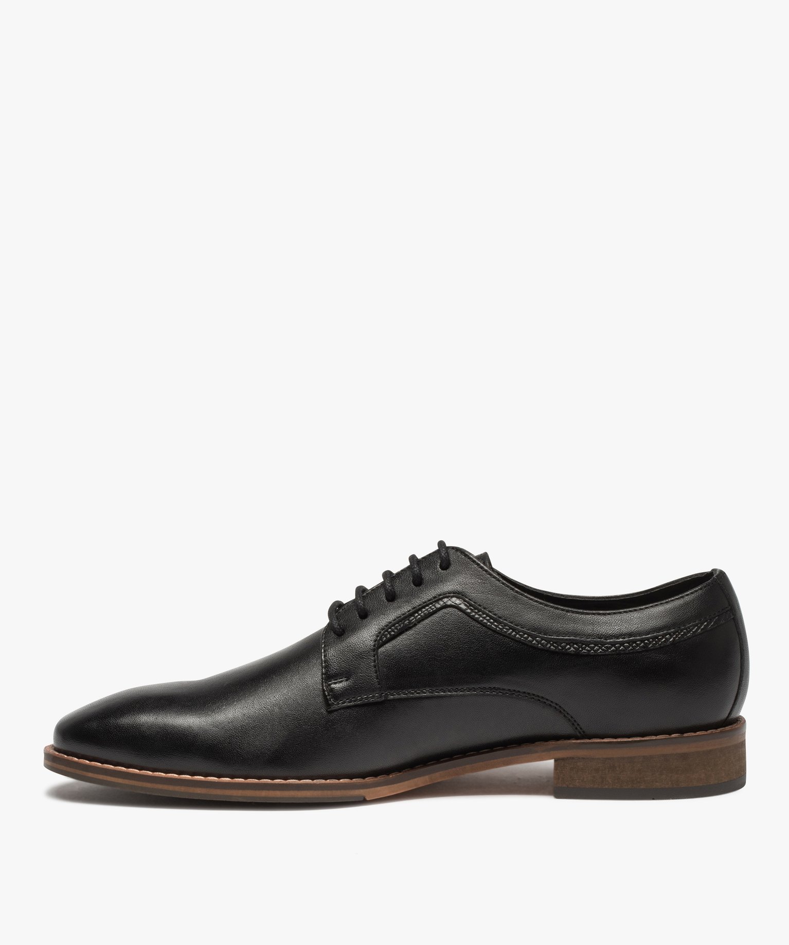 Derbies femme à bride à boucle et semelle crantée noir | GEMO