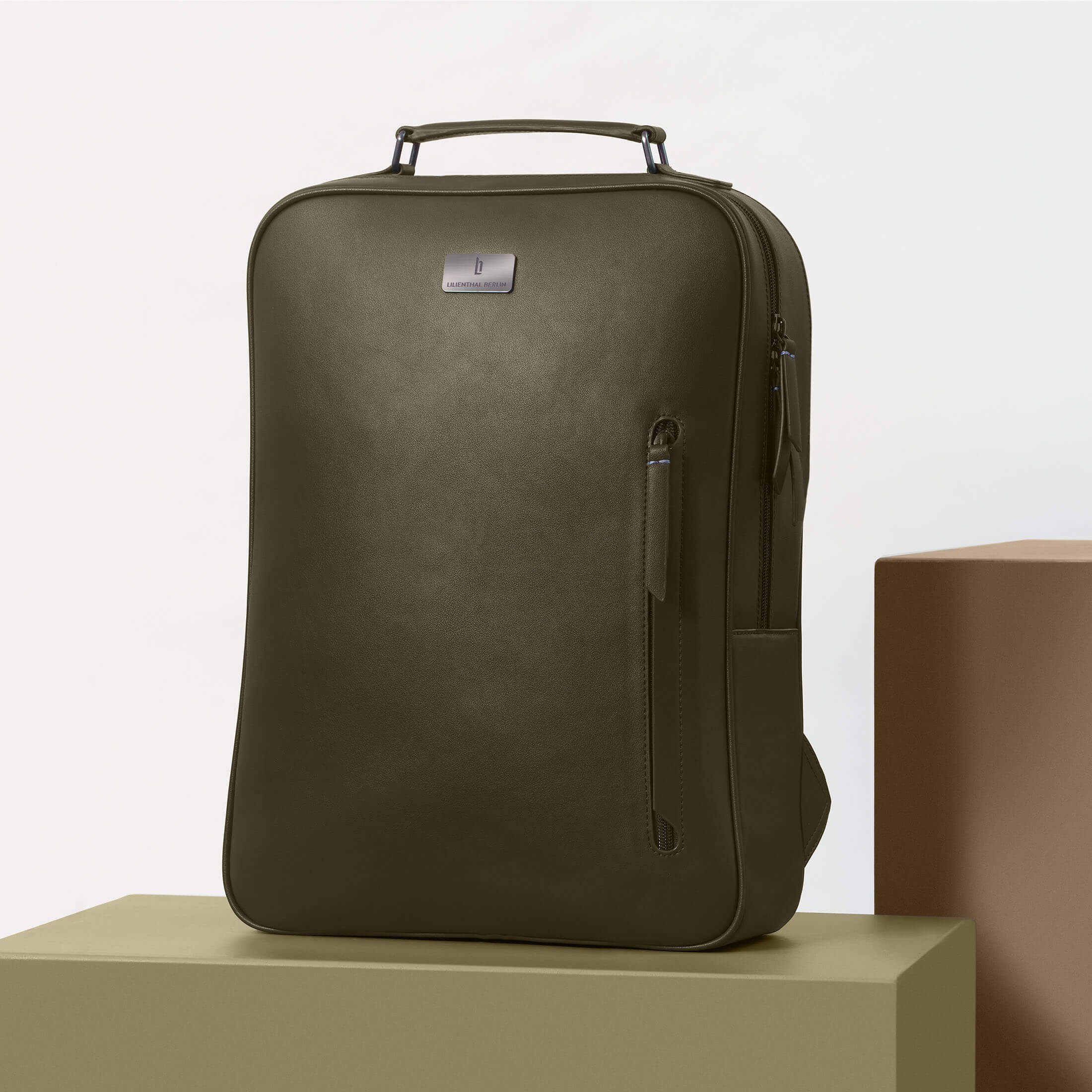 Lilienthal Berlin Reiserucksack Virtuoso - Minimalist Backpack - Khaki