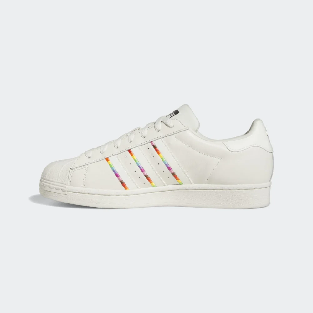 adidas Rich MNISI PRIDE RM Superstar ID7493 / weiss