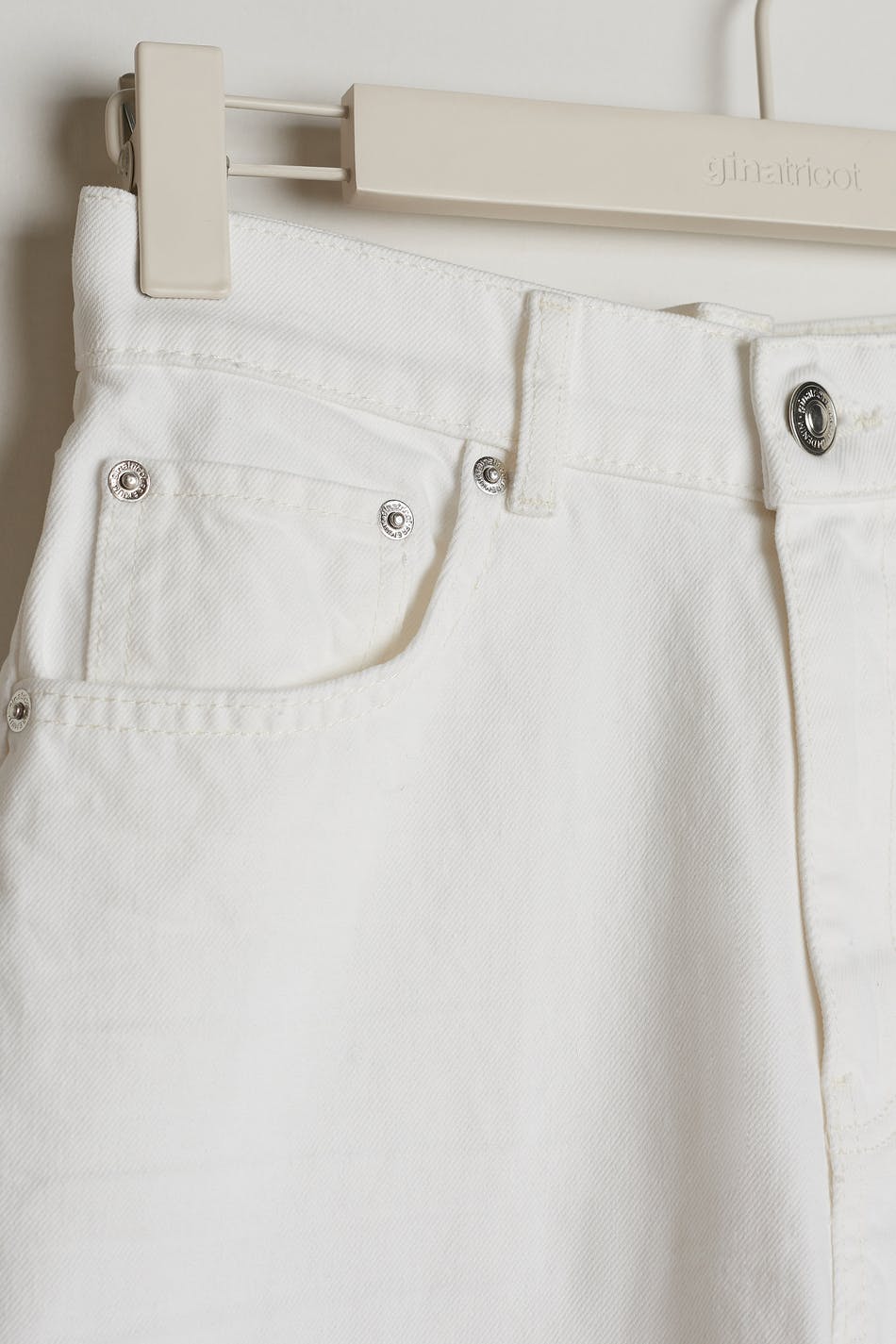 90s slit jeans