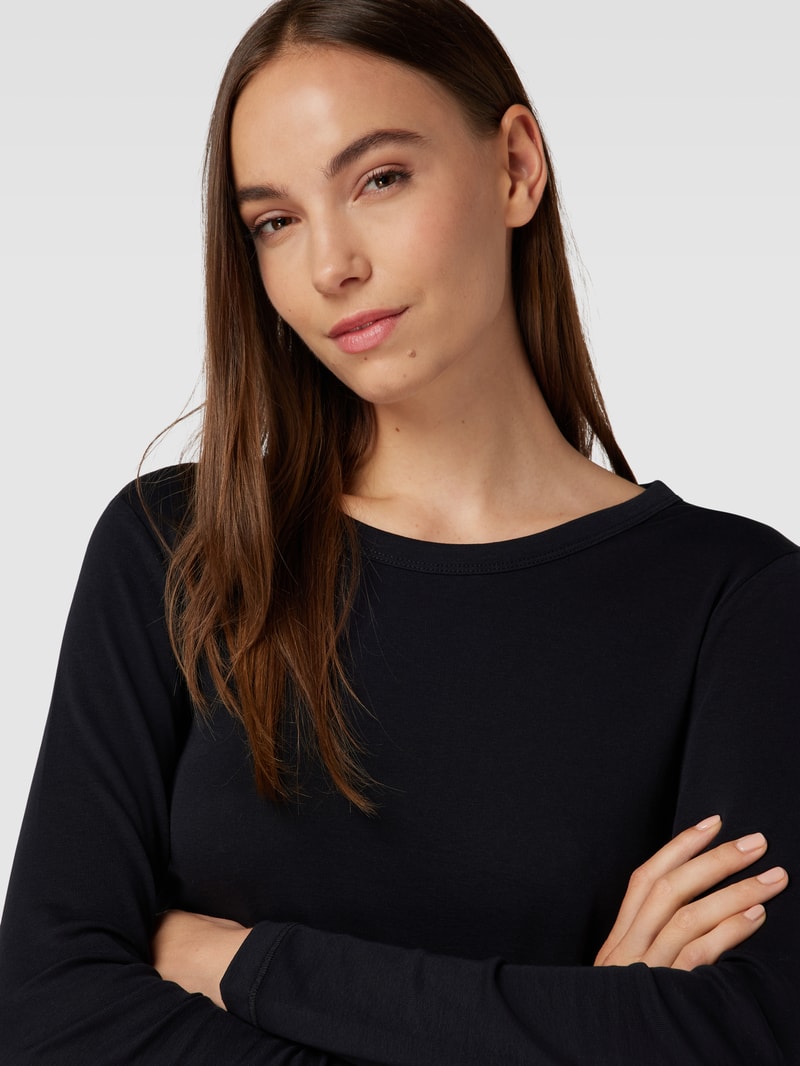 Longsleeve mit U-Ausschnitt in schwarz