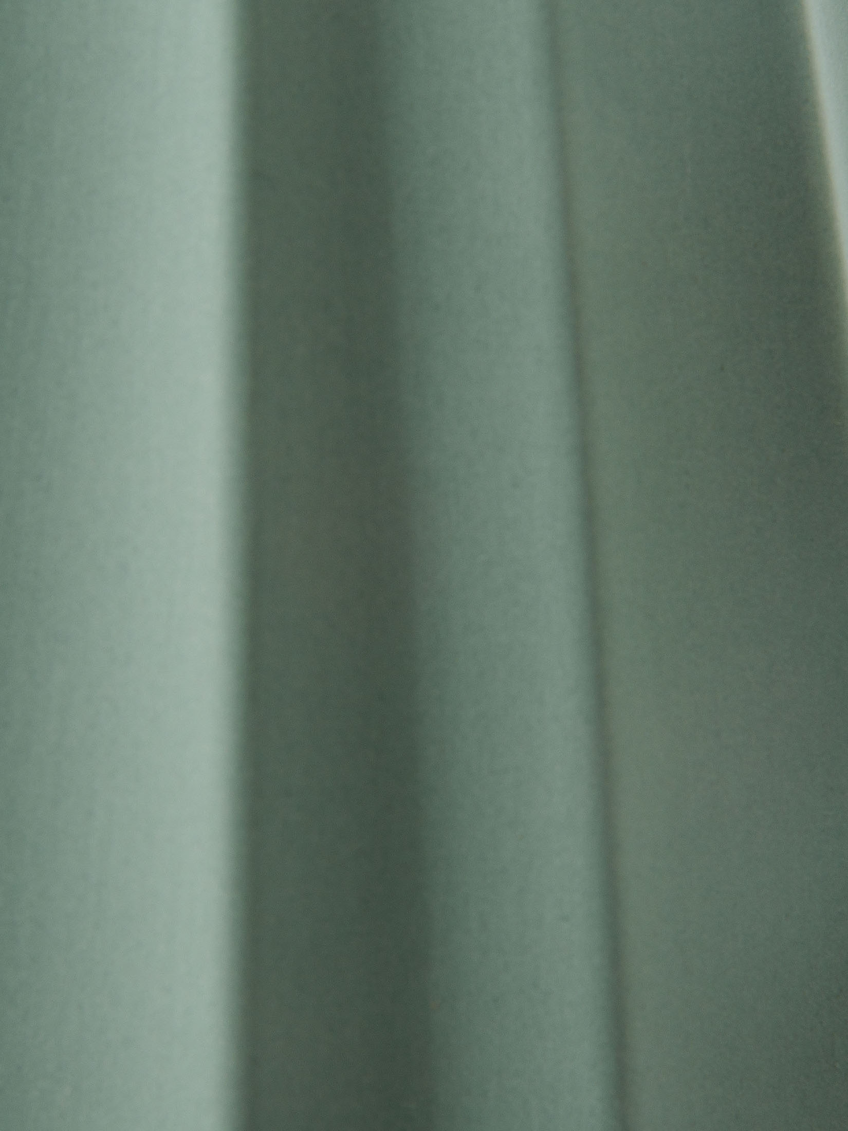 Limbica Vase, Peacock Green
