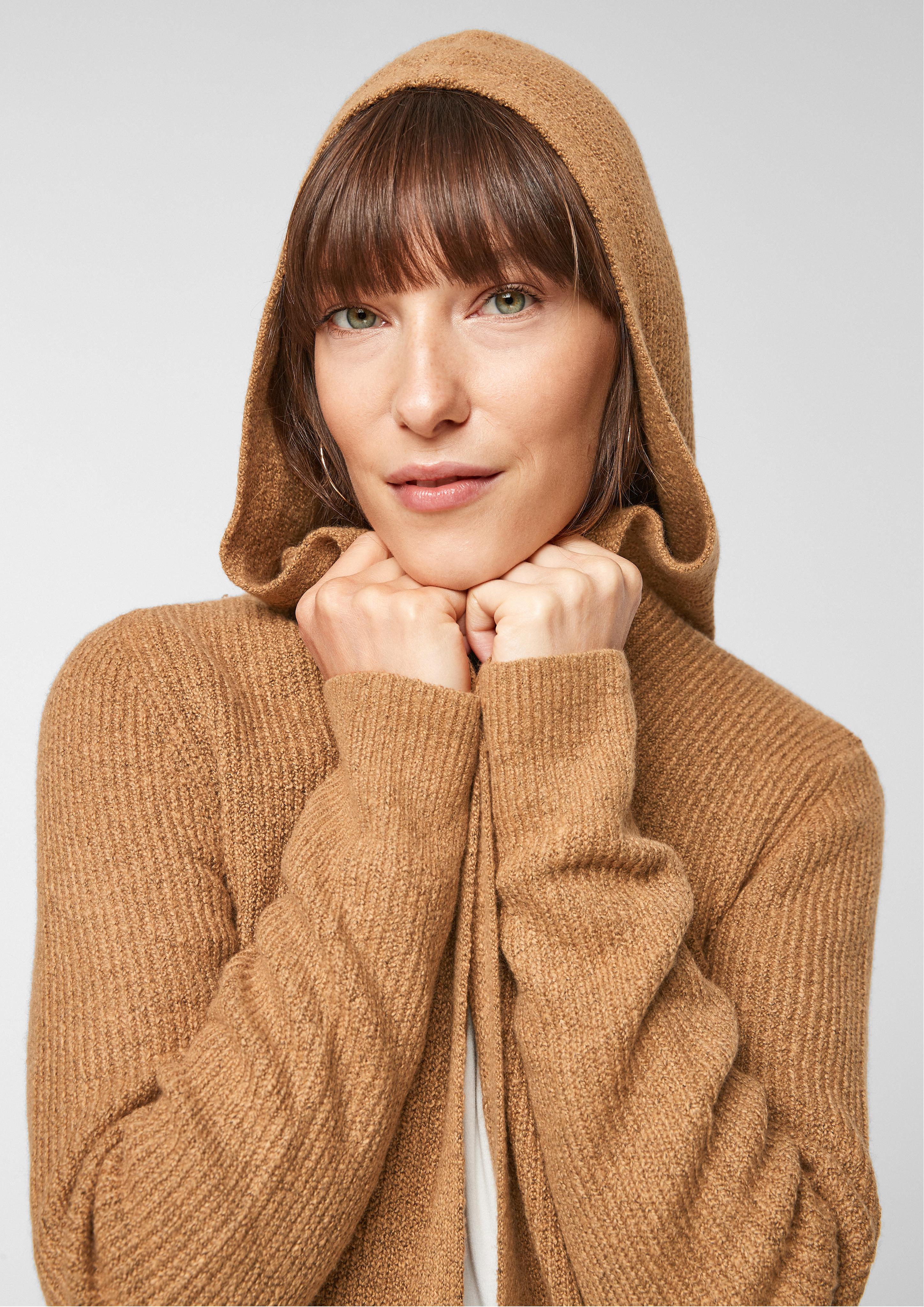 Long-Cardigan mit Kapuze  04.899.64.X062-8469