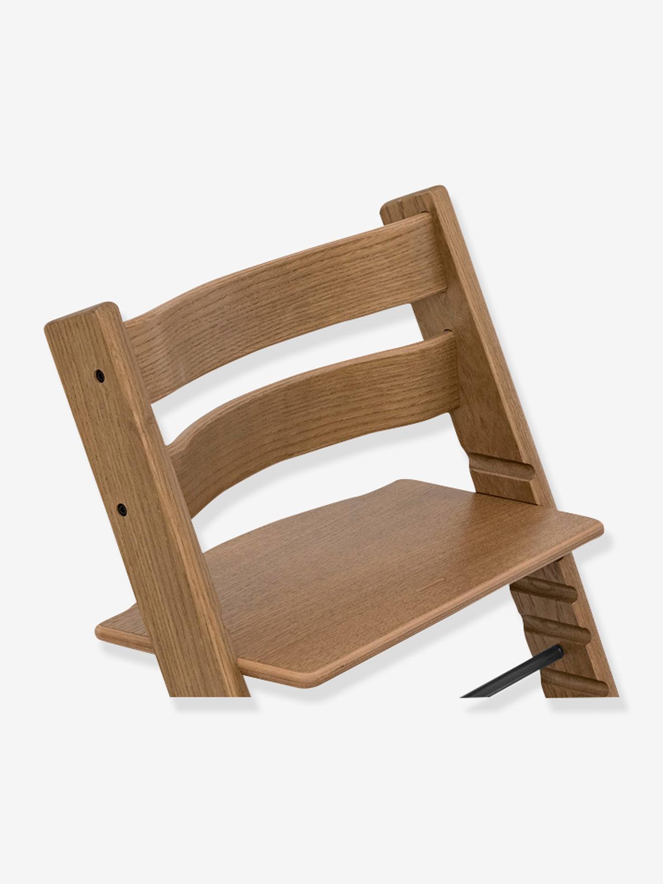 Chaise haute Tripp Trapp® STOKKE en chêne teinté chêne foncé