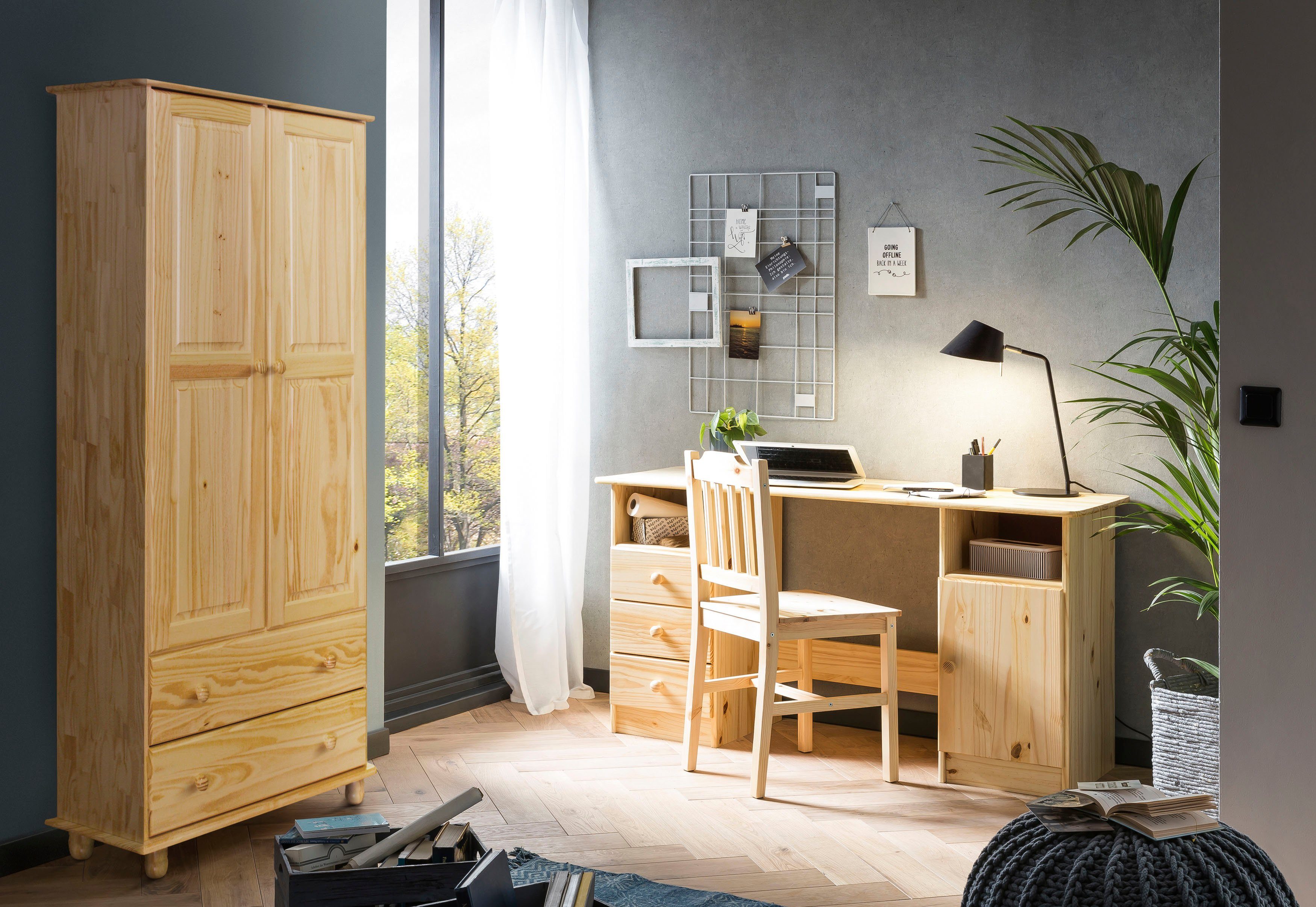 Home affaire 4-Fußstuhl (Set, 2 St), aus massivem Kiefernholz