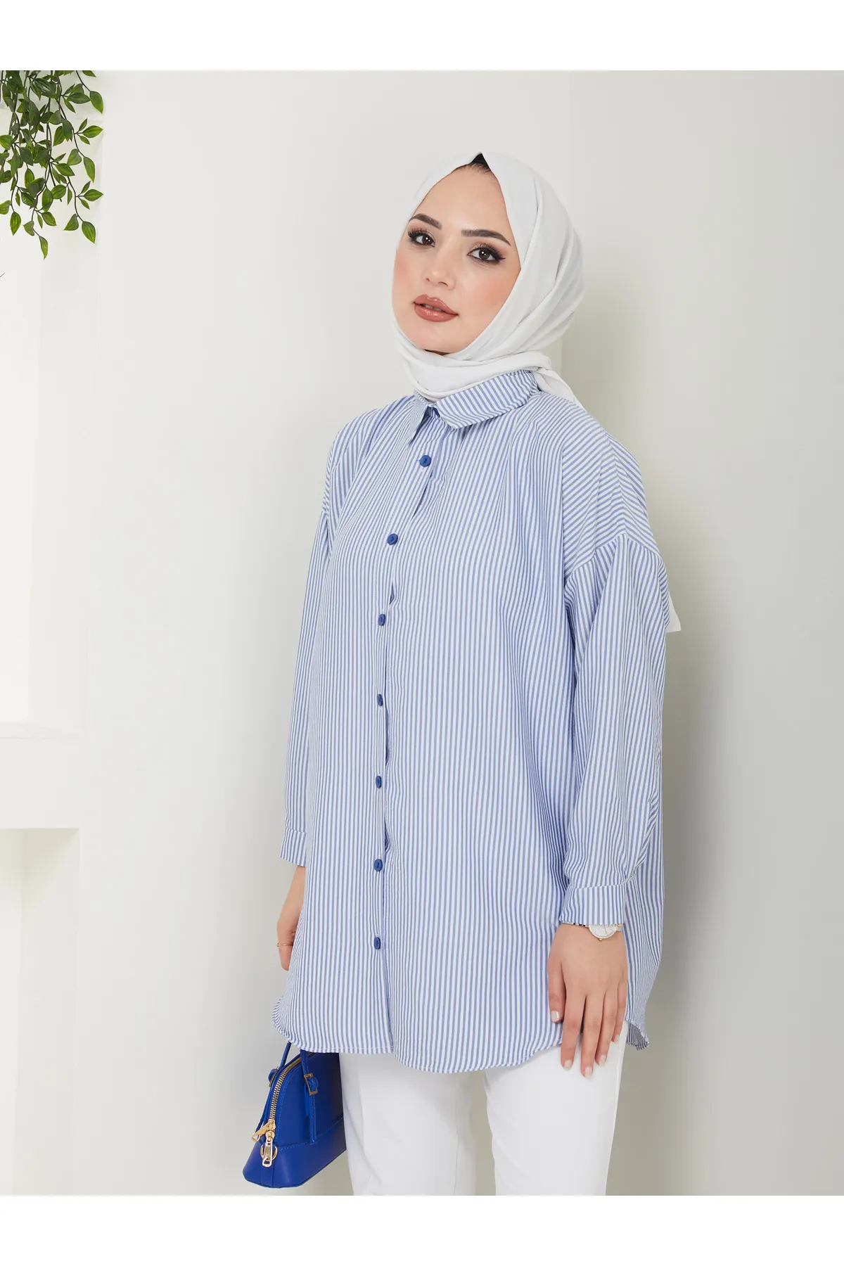VOLT CLOTHİNG  Gestreiftes Hijab-Shirt für Damen
