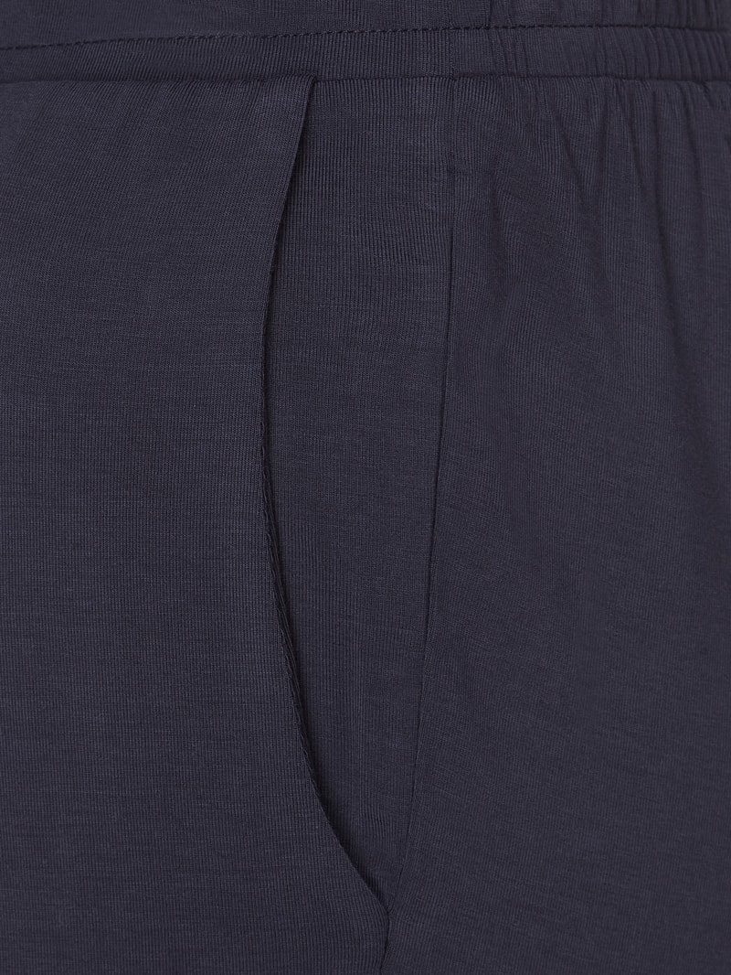 Shorts aus Modalmischung in marineblau