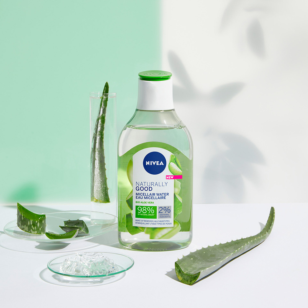 nivea NATURALLY GOOD - Eau Micellaire Aloe Vera Bio Démaquillant micellaire