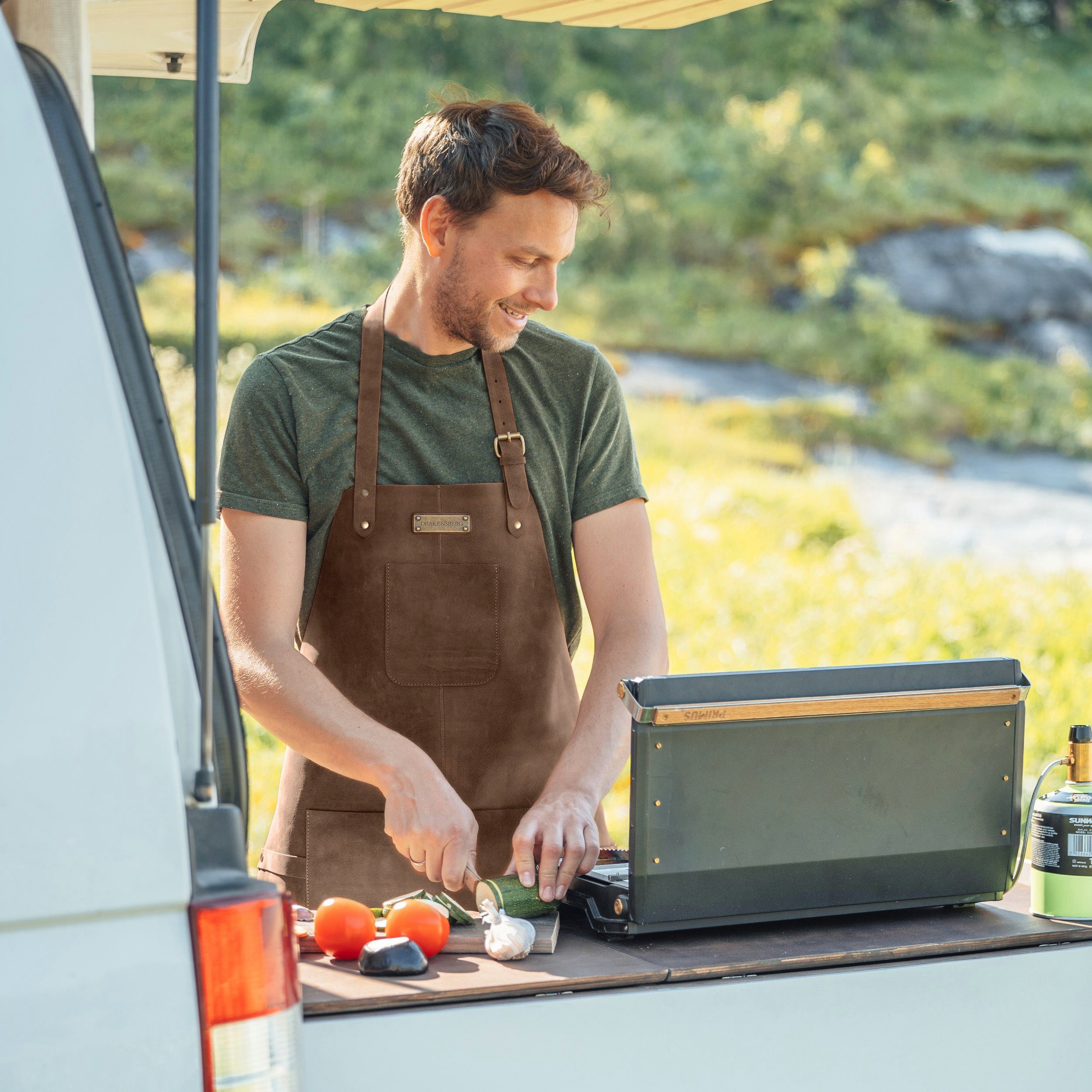 DRAKENSBERG Grillschürze Herren Bob Kaffee-Braun, Premium Leder Koch- und Grillschürze für Männer, strapazierfähig