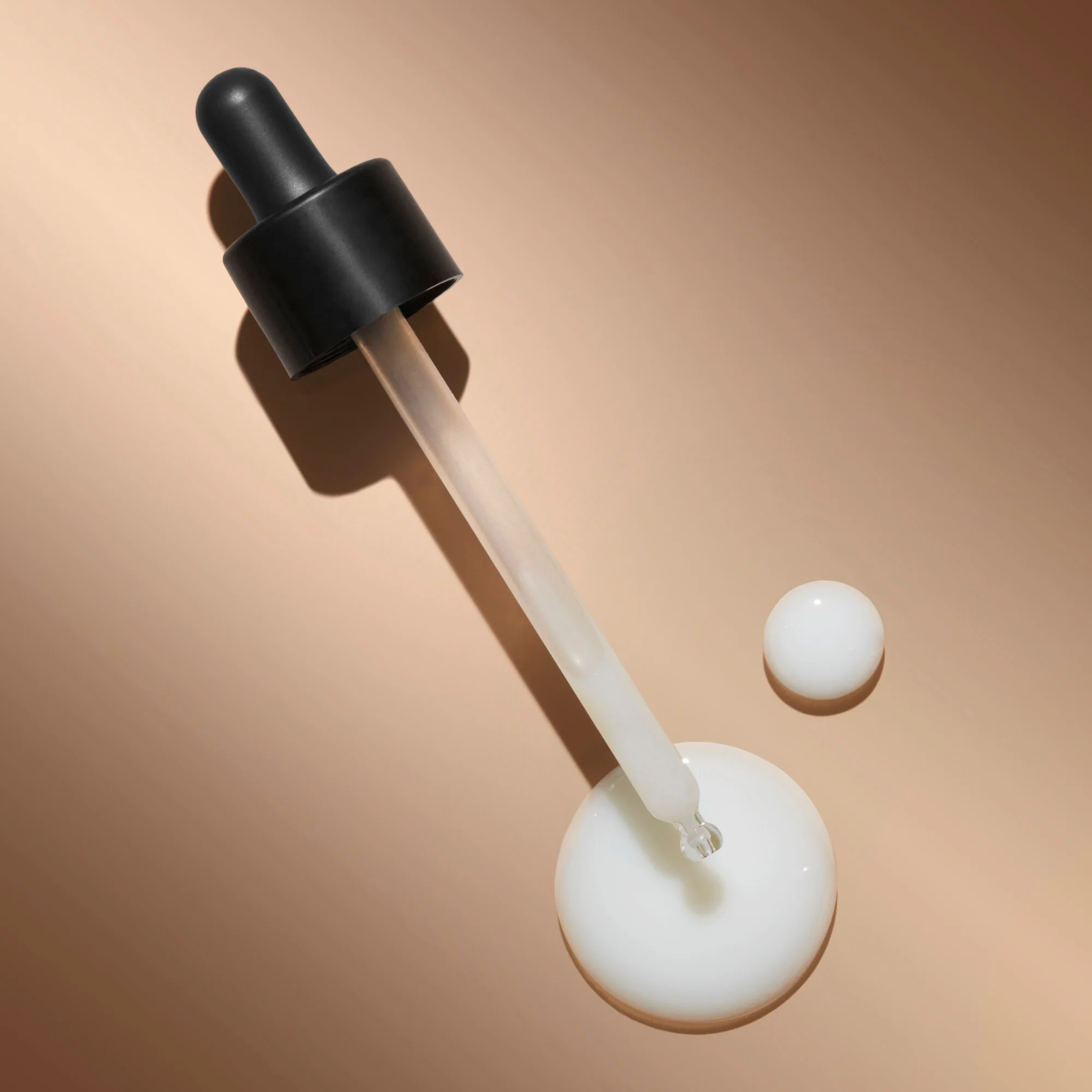 Serum za obnovu kose i izgradnju veza - Serum za kosu, Ulje za kosu, Serum za stiliziranje i završnu obradu kose, Ulje za stiliziranje i završnu obradu kose