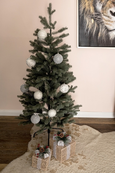 MyFlair 150CM HING FULL PE TREE WITH 451 TIPS METAL