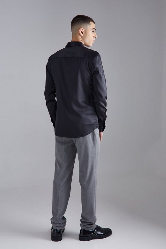 Langärmliges Slim-Fit Satin-Hemd