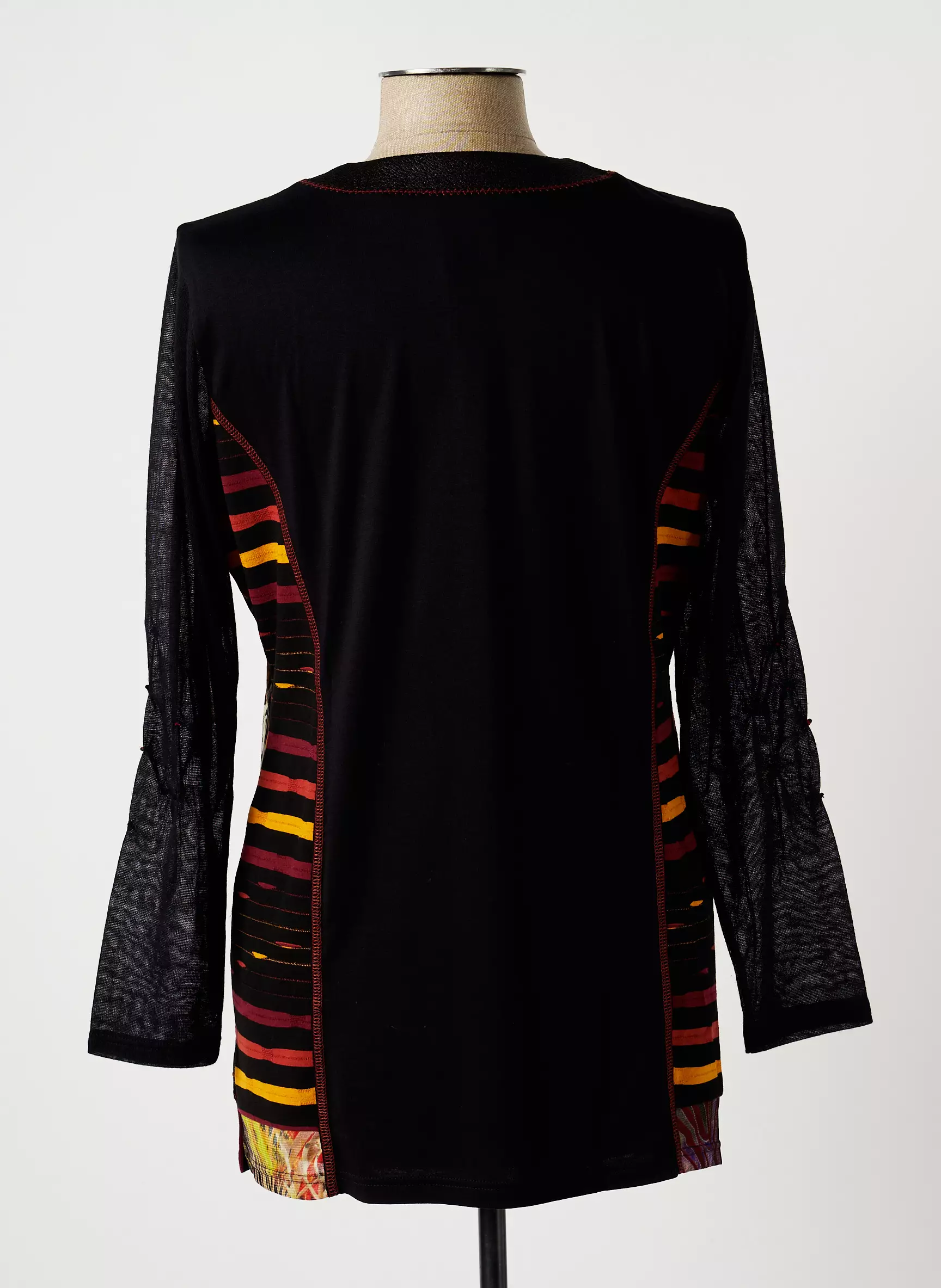 Guy Dubouis Tshirts Femme couleur noir