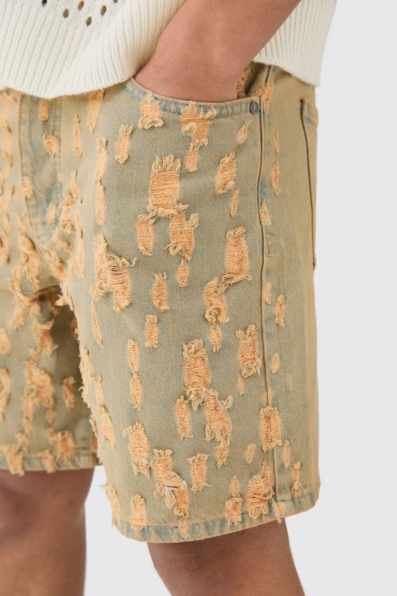Lockere Jeansshorts mit Rissen