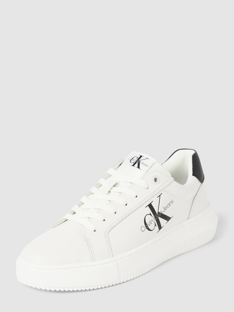 Chunky Sneaker mit Label-Detail in weiss