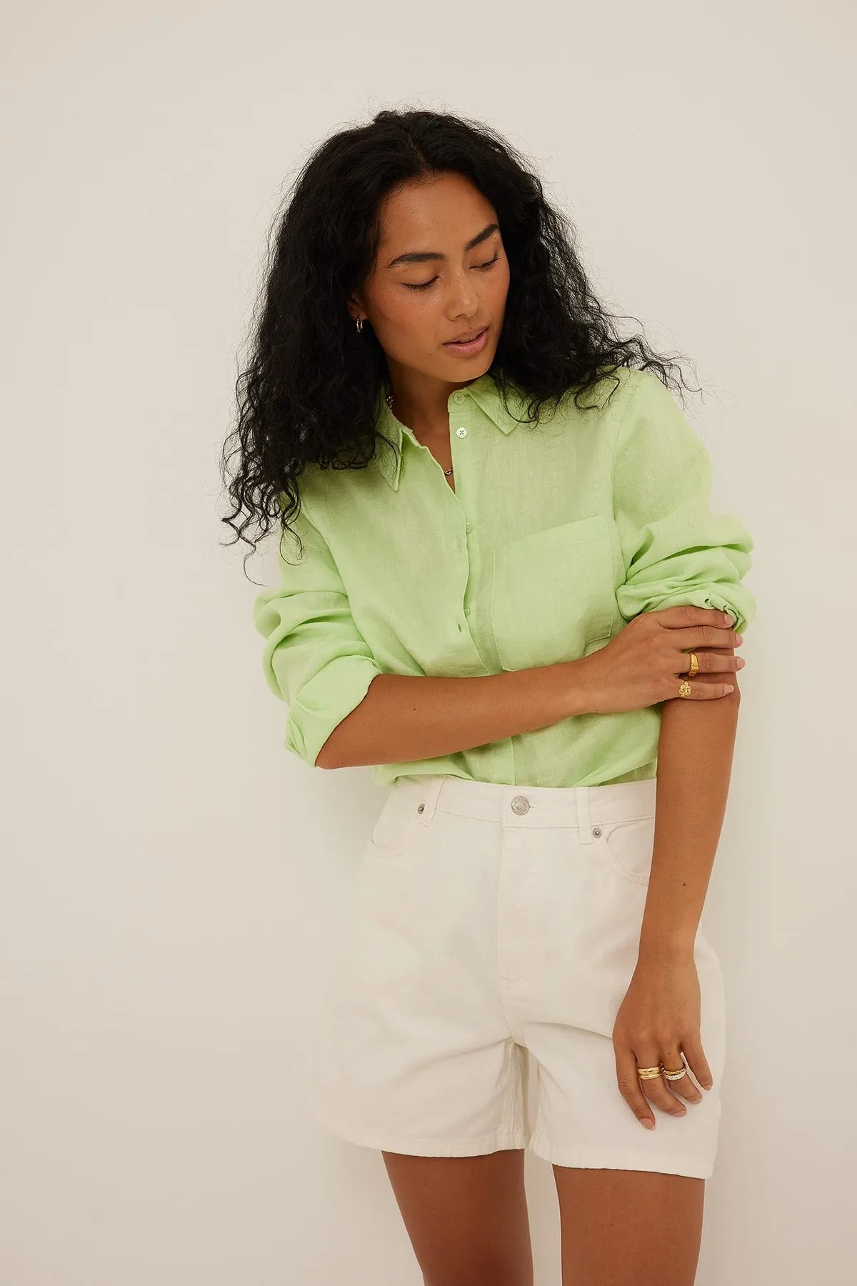 NA-KD  Shorts - Weiß - Mittlerer Bund