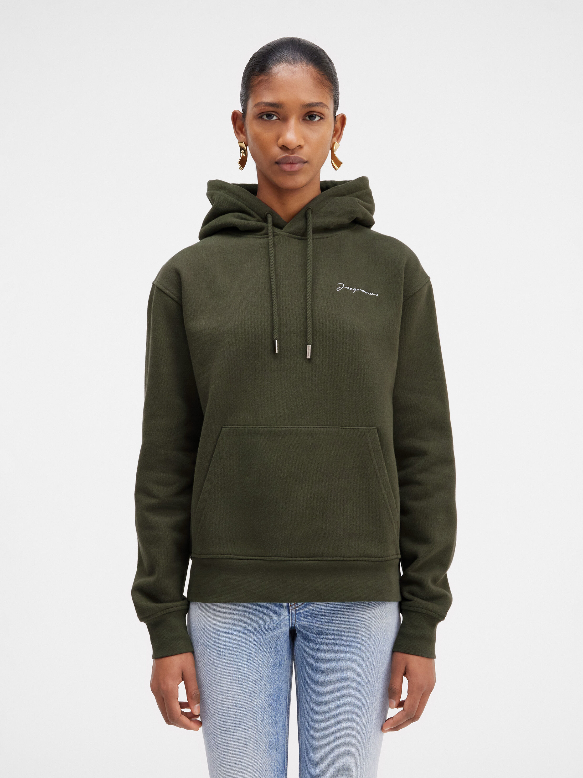 Le sweatshirt brodé
