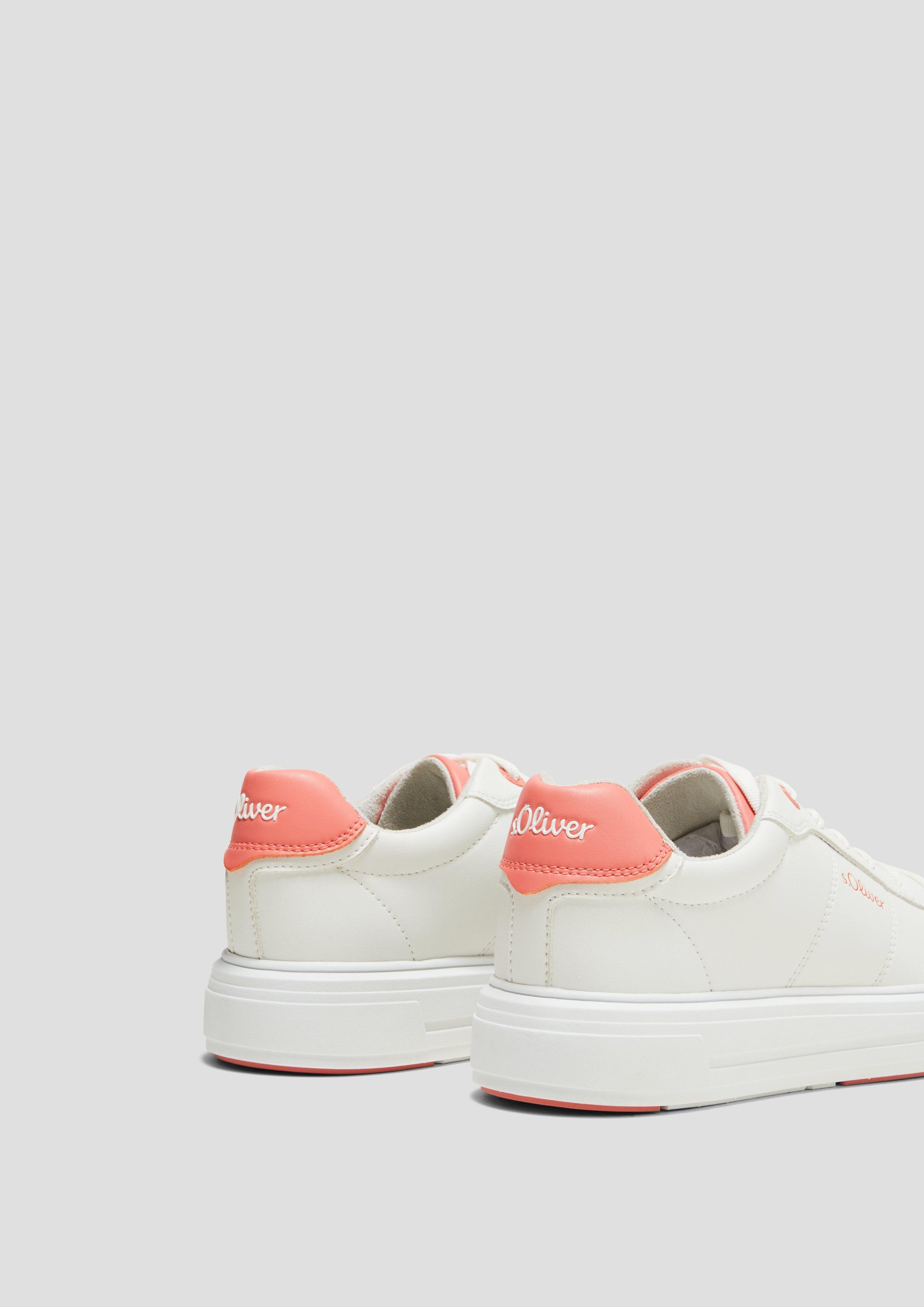 Sneaker in cleanem Design  6008798-156