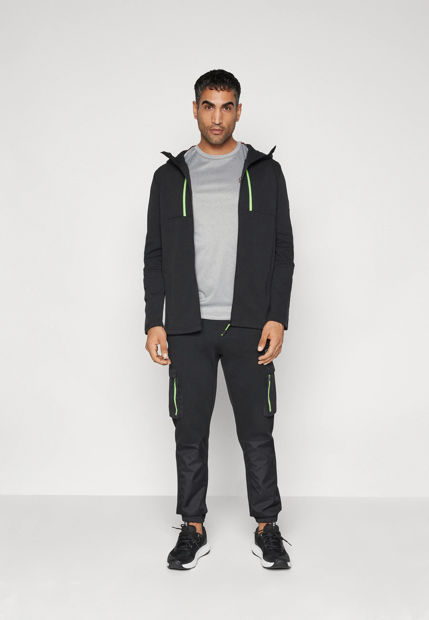 Pantalones deportivos Ellesse HANALO