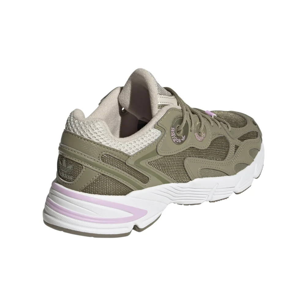 adidas Astir GX7061 / grün