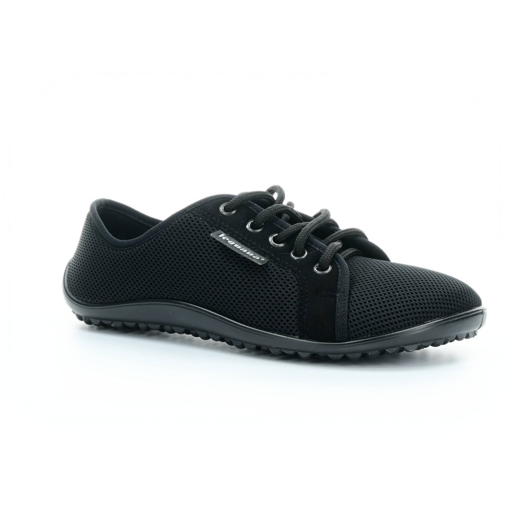 Leguano Aktiv Schuhe Lavaschwarz auf schwarzer Sohle