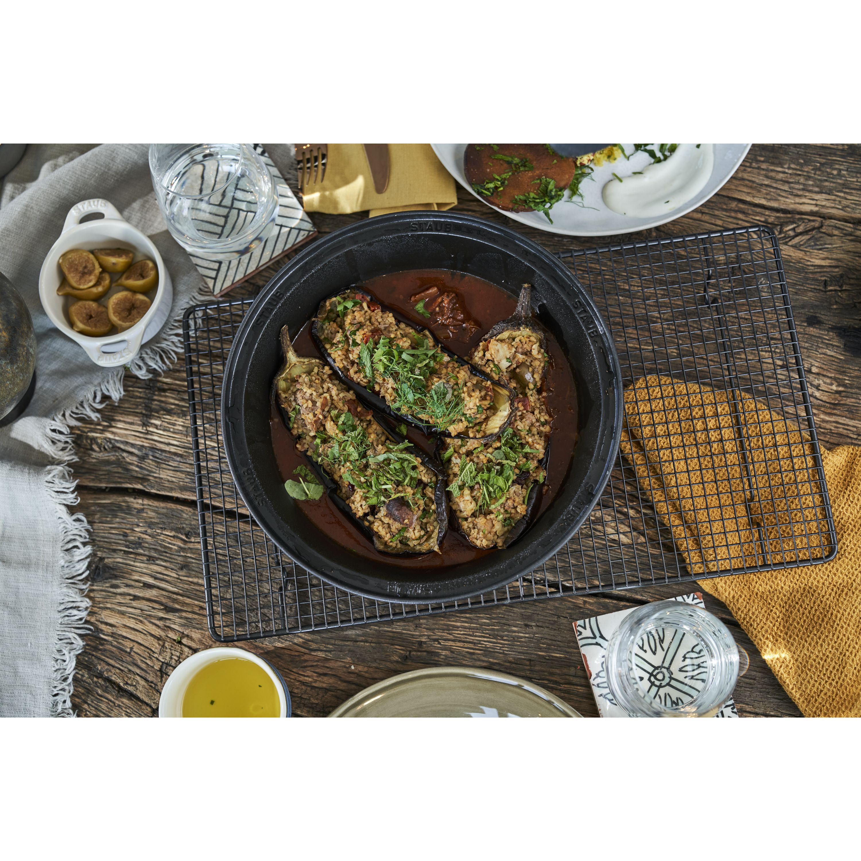 Tajine 28 cm, Gusseisen, Kirsch-Rot