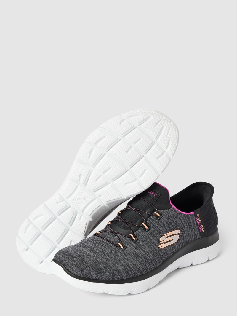 Sneaker mit Label-Details Modell 'SUMMITS' in schwarz