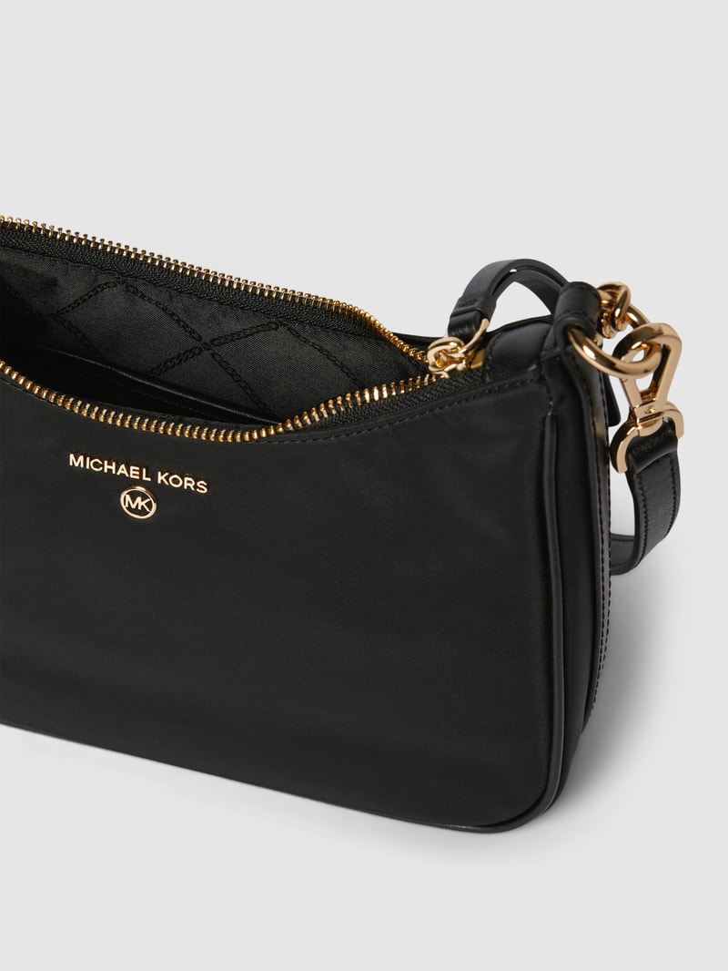 Handtasche mit Label-Applikation Modell 'POUCHETTE' in schwarz
