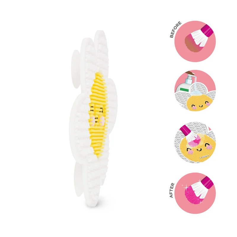 Čistiaca podložka na štetce na make-up - Brush it Off!