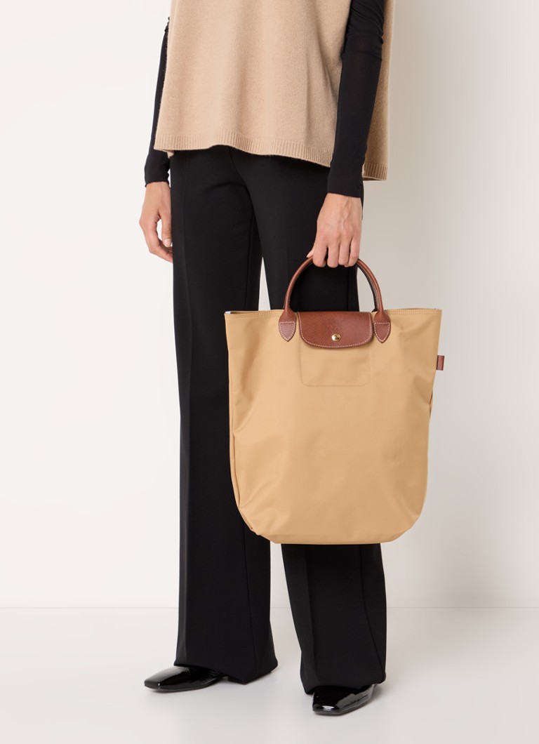 Geantă Longchamp Le Pliage Original, mărimea M, cu detalii din piele.