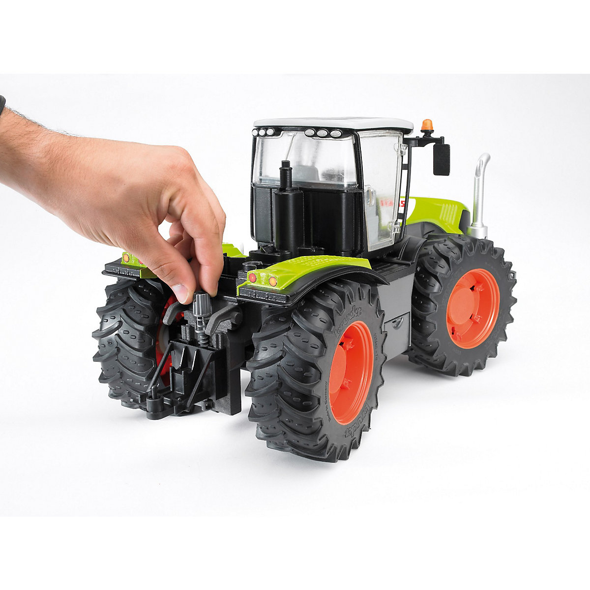 BRUDER 03015 Claas Xerion 5000