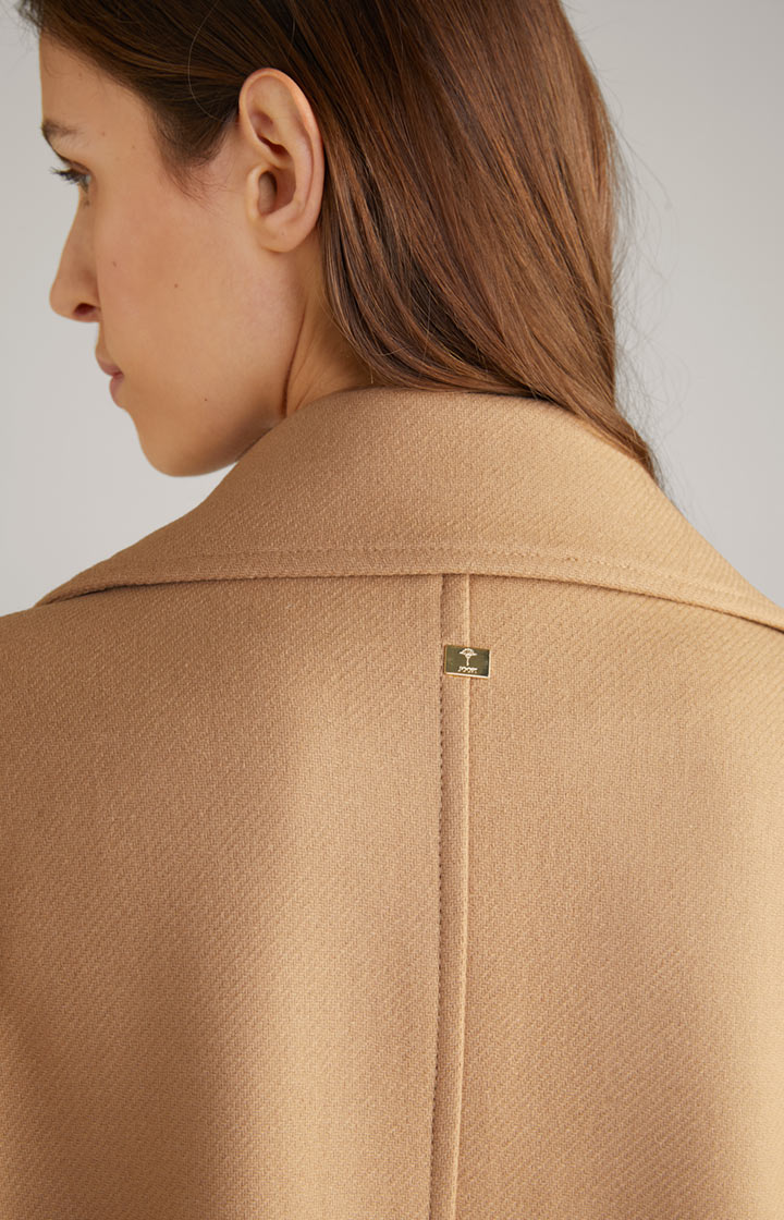 Mantel in Camel
