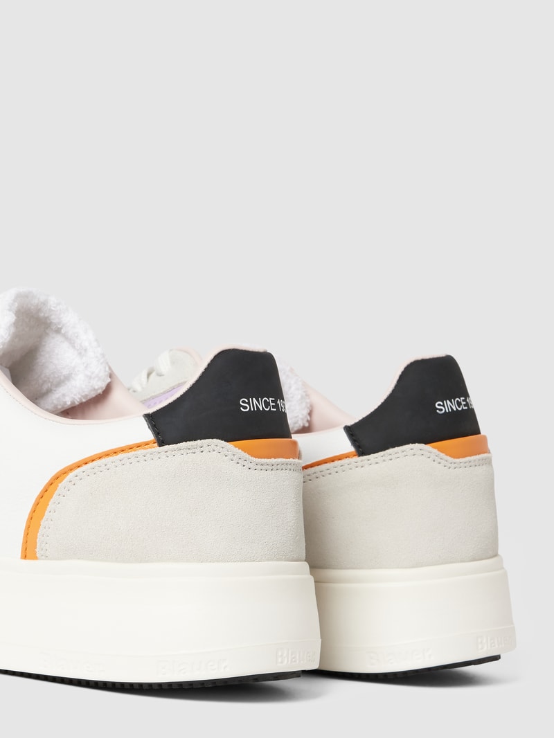 Sneaker mit Label-Details Modell 'BLUM' in weiß