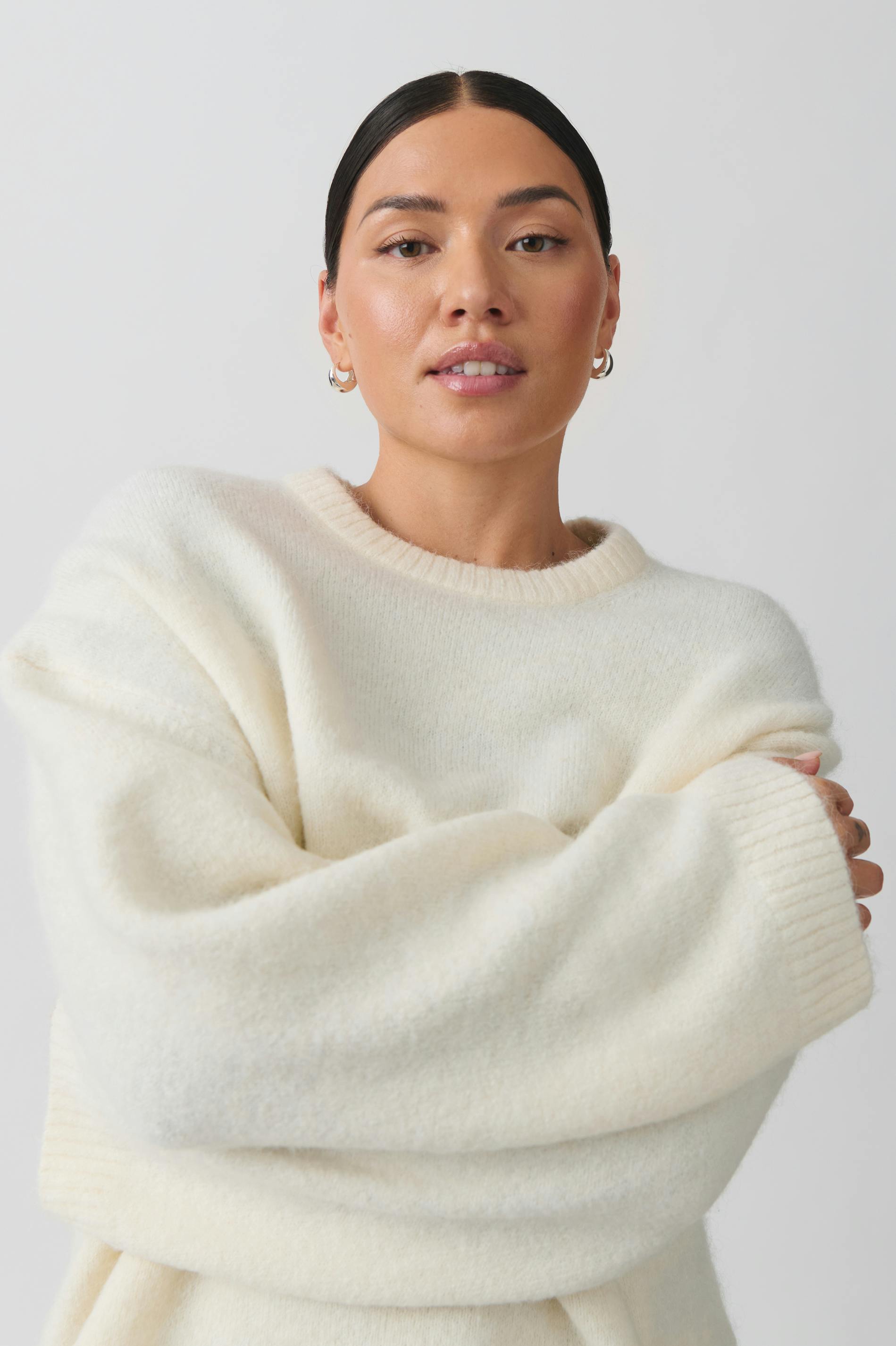 Crew neck knitted sweater