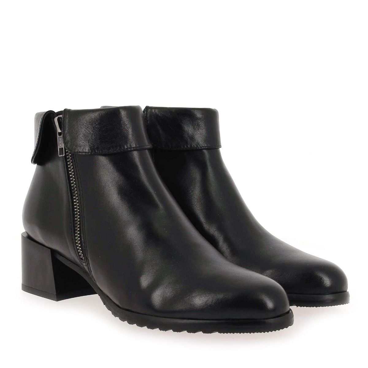 Dolce  836 - Noir