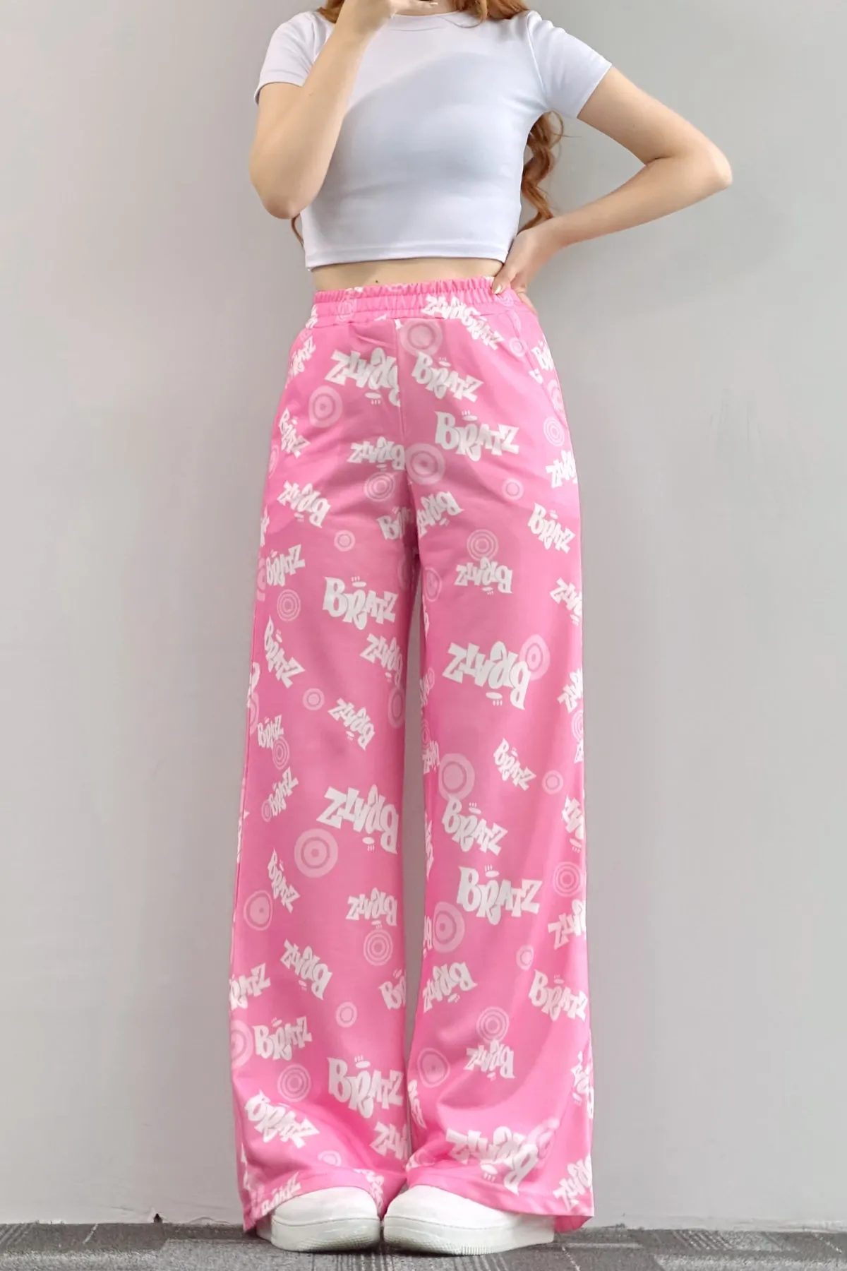 EFBUTİK  Rosafarbene Bratz-Jogginghose mit weitem Bein