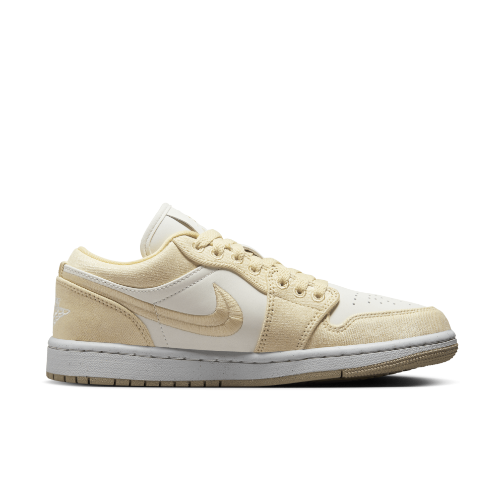 NIKE JORDAN Air Low SE 1 FN3722-701 / pink