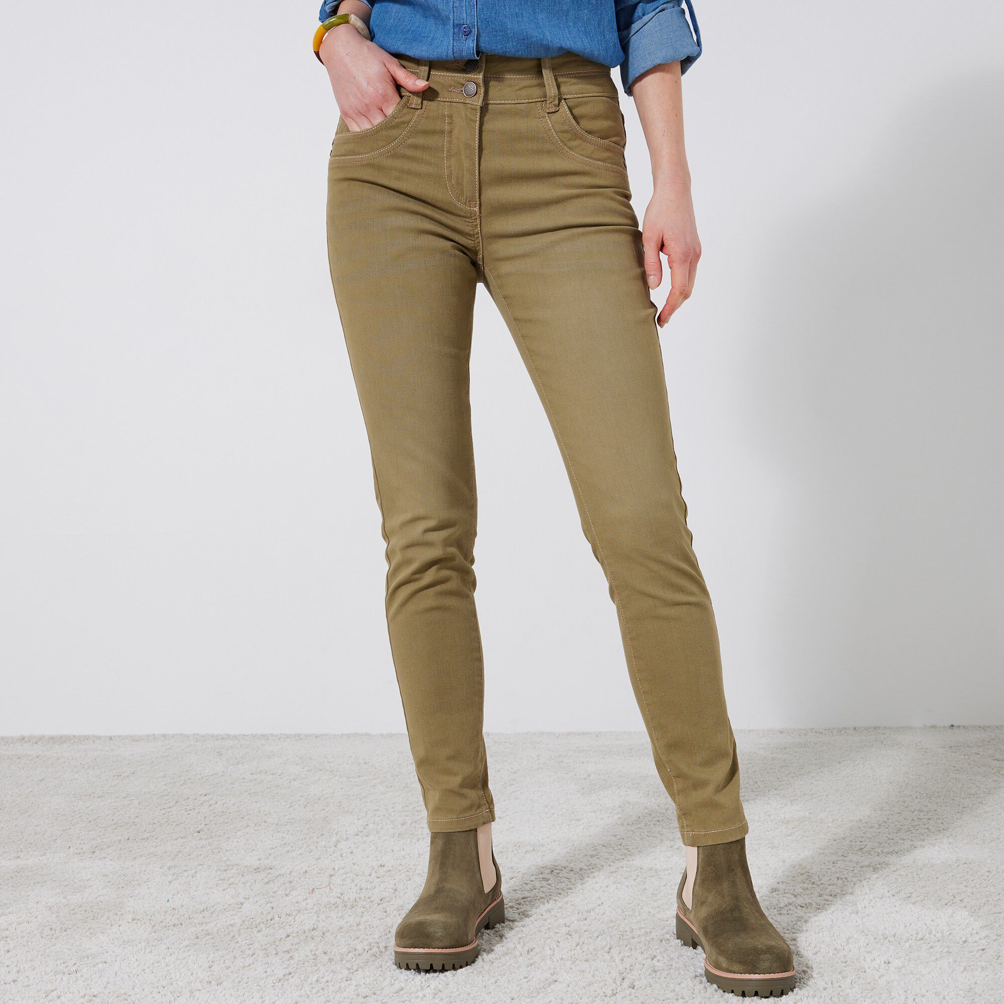 Jean 7/8ème fuselé couleur stretch