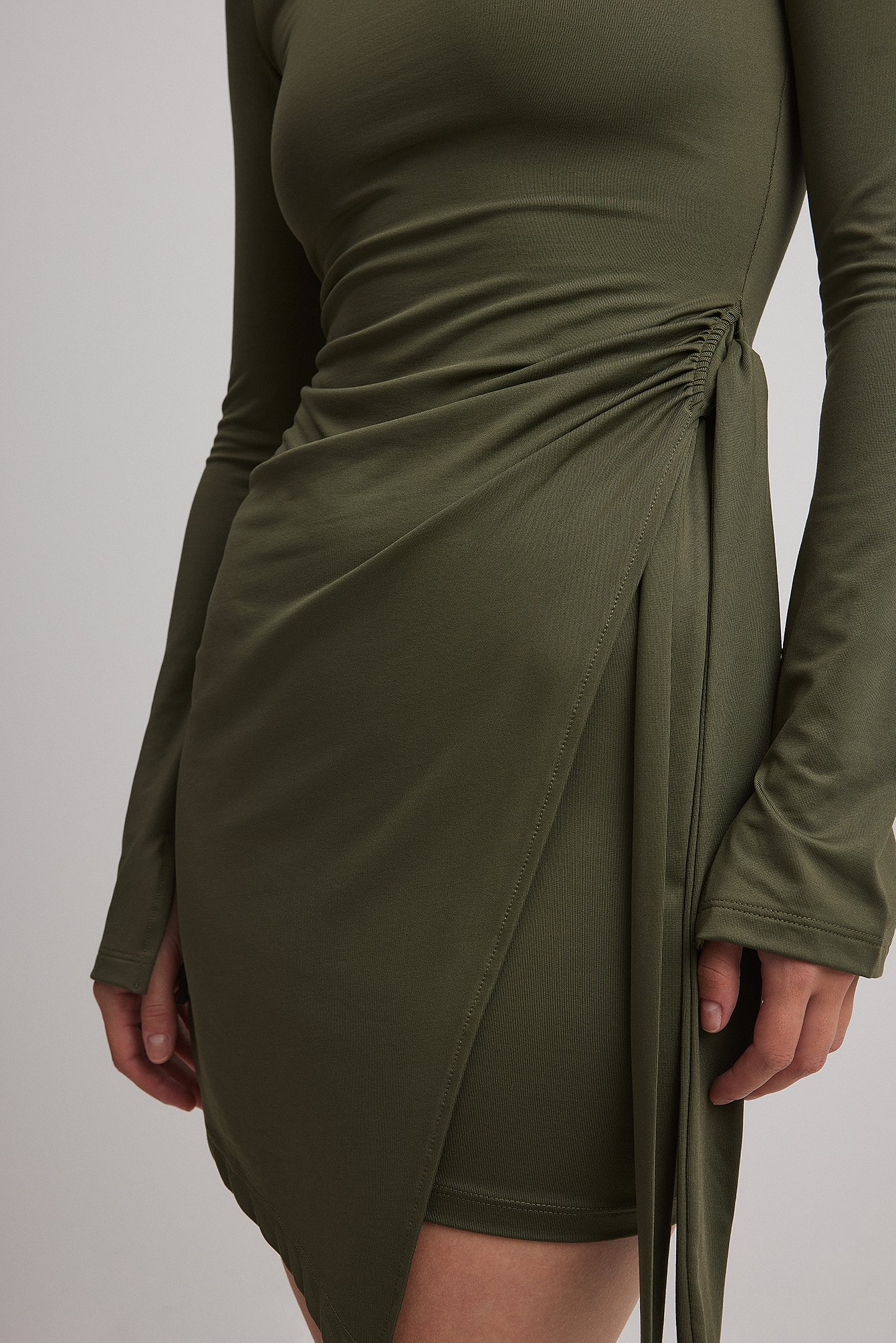 Minikleid mit Overlap