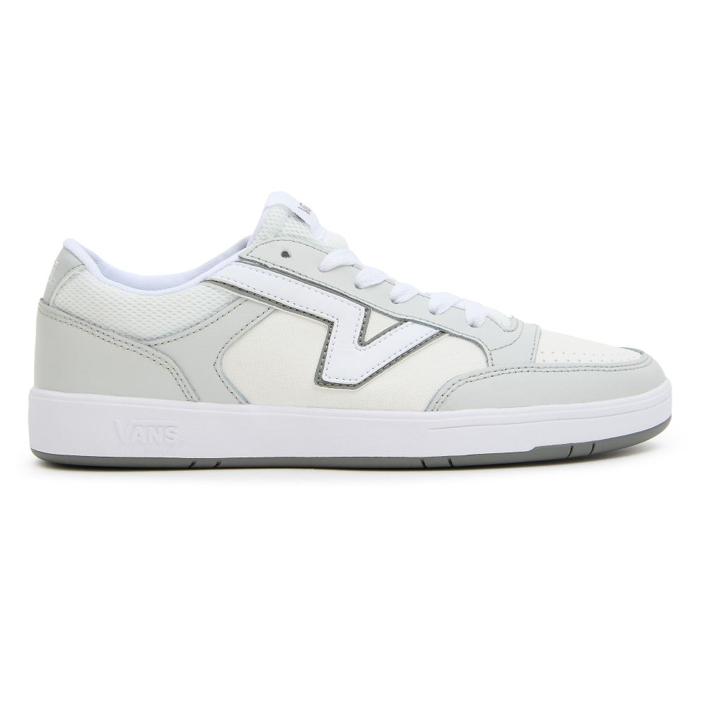 Vans Lowland VN0A7TNLBGF1 / grau