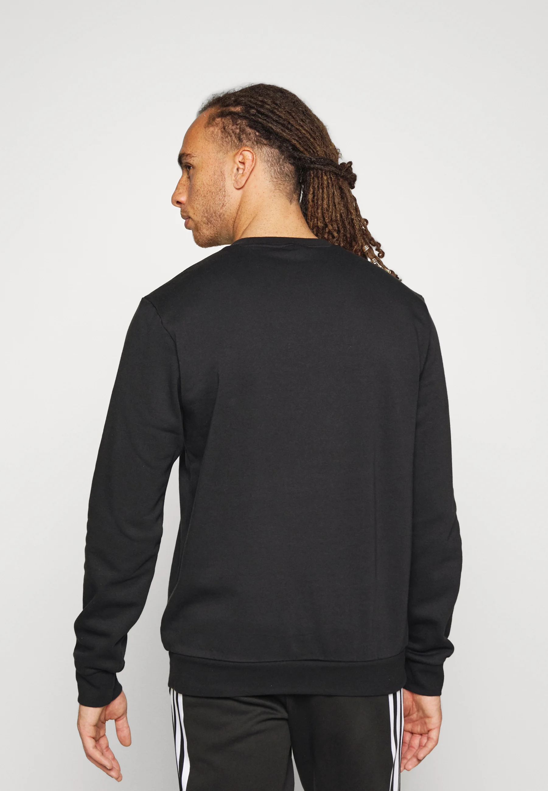 adidas Sportswear ESSENTIALS - Sudadera